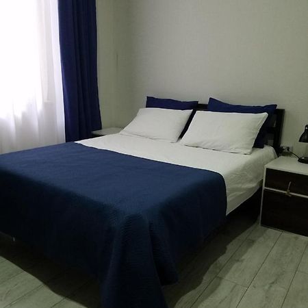 Nino'S Apartment In The Center Of Tbilisi Eksteriør bilde